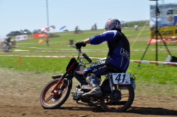 072 10h mofarennen winikon