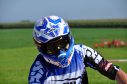 064 10h mofarennen winikon