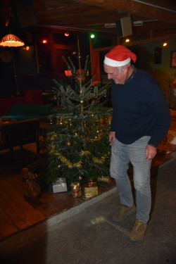 066 geburtstag und weihnachtsparty