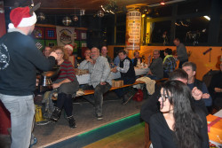 068 geburtstag und weihnachtsparty