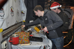 065 geburtstag und weihnachtsparty