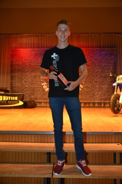 100 final night 2018